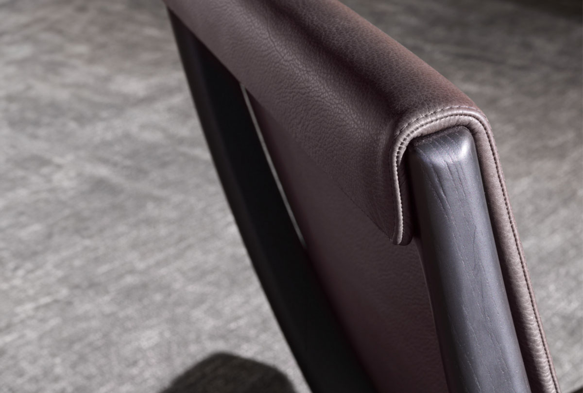 Yoell by simplysofas.in